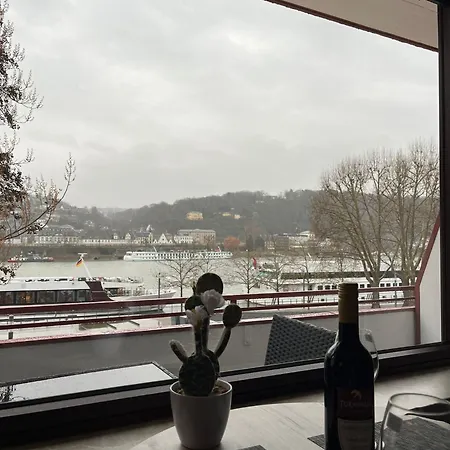 Rheinpanorama Mit Balkon * Koblenz