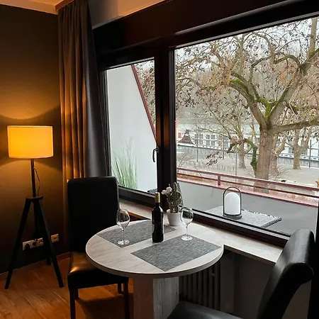 Rheinpanorama Mit Balkon Апартаменты Кобленц